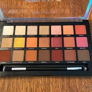 Profusion Cosmetics Siennas Palette